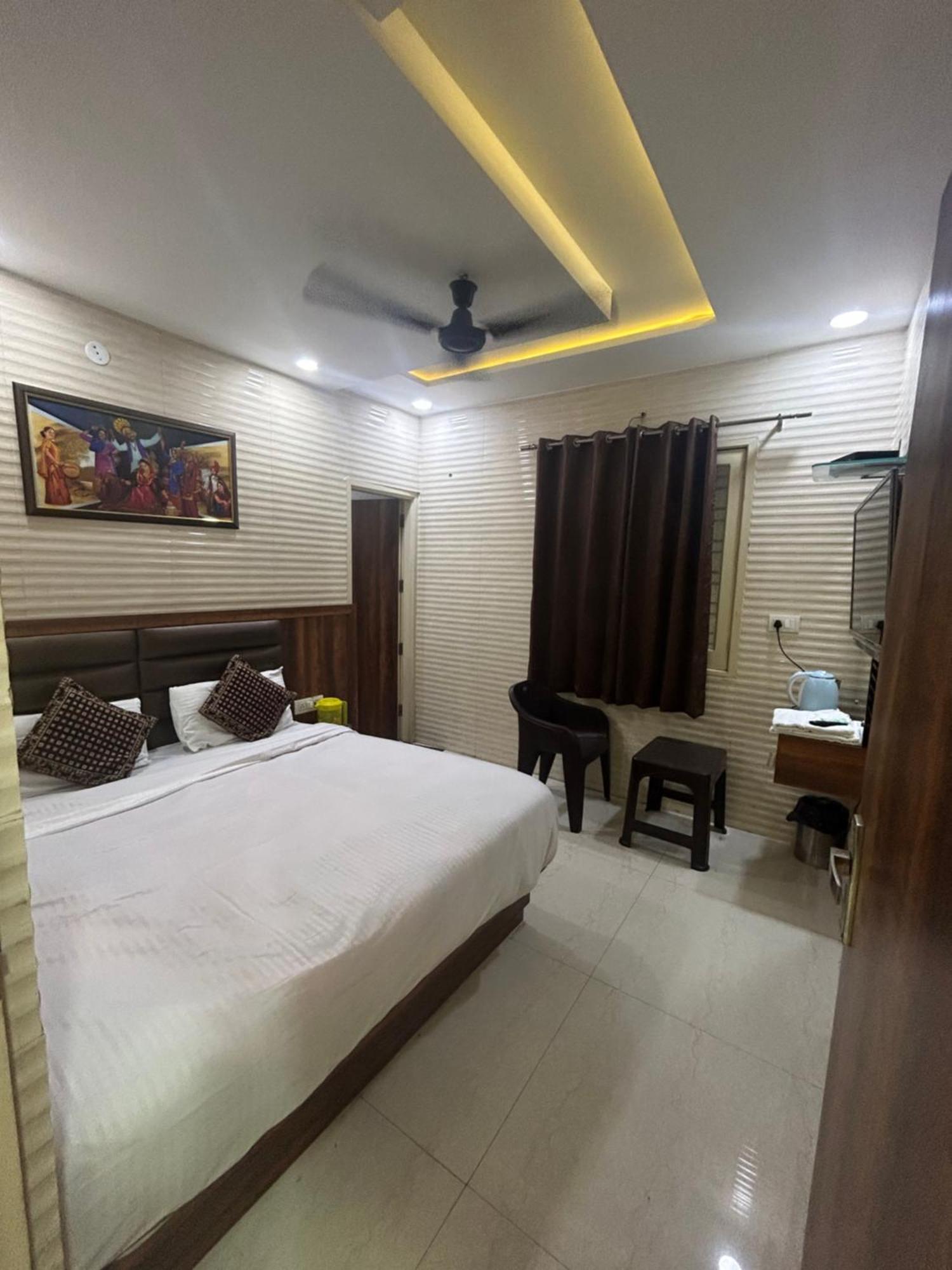Jasneet Homestay Амритсар Экстерьер фото