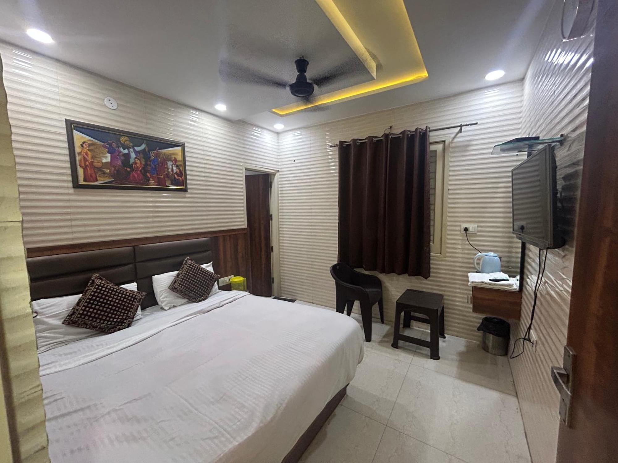 Jasneet Homestay Амритсар Экстерьер фото
